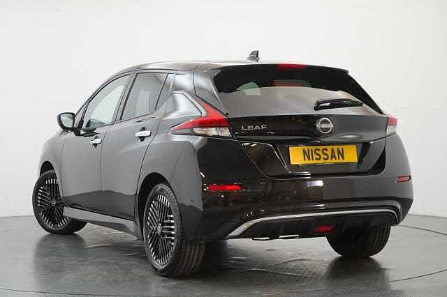 Nissan LEAF 39KW Tekna Auto with BOSE Audio and Pro Pilot Technology