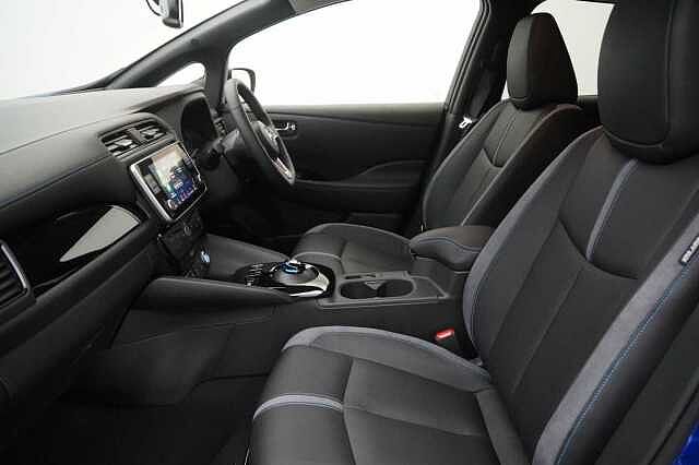 Nissan LEAF 39KW Tekna Auto with BOSE Audio and Pro Pilot Technology