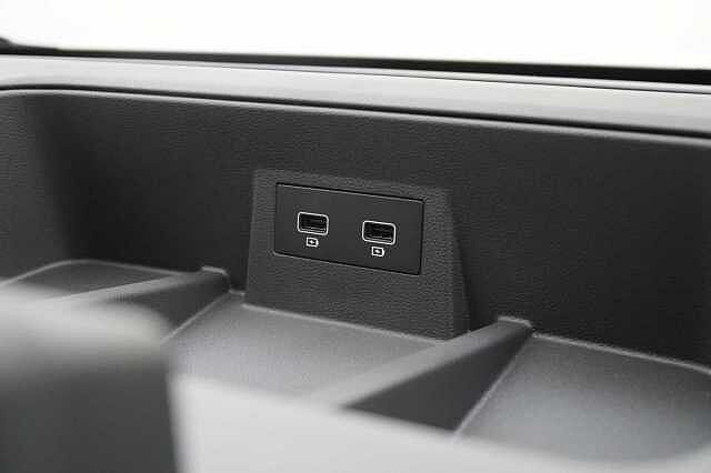 Nissan Primastar 2.0 dCi 130 Tekna L1 H1 3.0T Panel Van