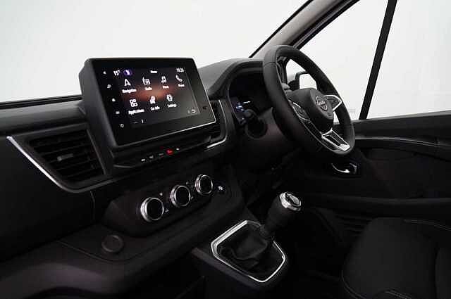 Nissan Primastar 2.0 dCi 130 Tekna L1 H1 3.0T Panel Van