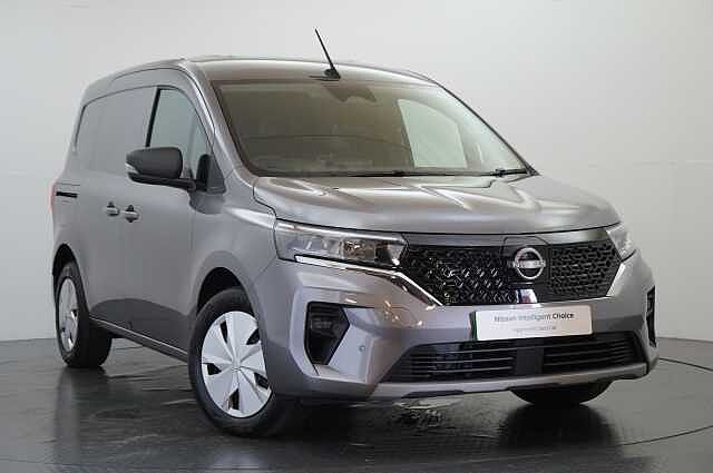 Nissan Townstar EV 45KW Tekna Auto L1 H1 Van with Sat Nav and Rear View Camera