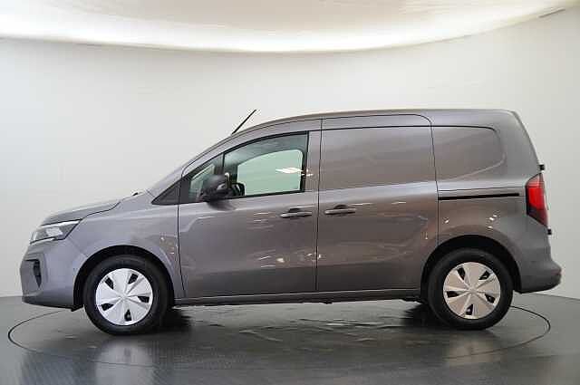 Nissan Townstar EV 45KW Tekna Auto L1 H1 Van with Sat Nav and Rear View Camera