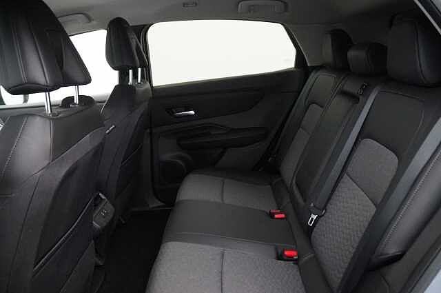 Nissan ARIYA 63KW Advance Auto with Sat Nav and 360 Cameras  + Alloy Wheel Upgrade