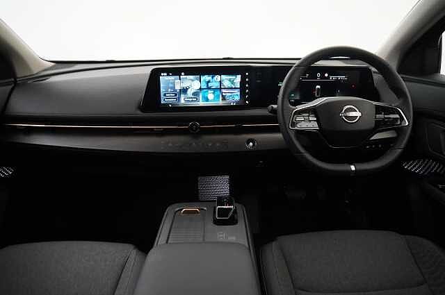 Nissan ARIYA 63KW Advance Auto with Sat Nav and 360 Cameras  + Alloy Wheel Upgrade