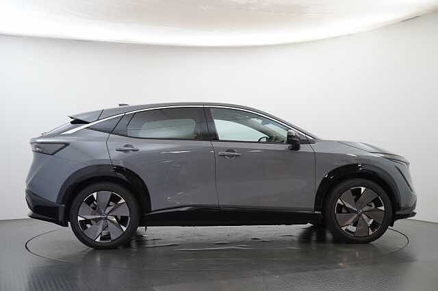 Nissan ARIYA 63KW Advance Auto with Sat Nav and 360 Cameras  + Alloy Wheel Upgrade