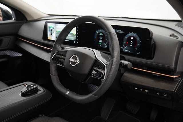 Nissan ARIYA 63KW Advance Auto with Sat Nav and 360 Cameras  + Alloy Wheel Upgrade
