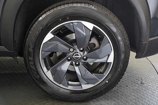 Nissan X-Trail 1.5 VC-T MH 163 N-Connecta X-Tronic Auto with 7 Seats + Nav and 360 Cameras