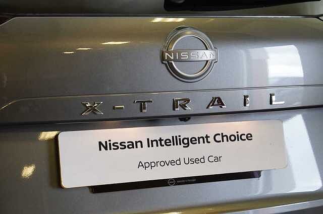 Nissan X-Trail 1.5 VC-T MH 163 N-Connecta X-Tronic Auto with 5 Seats + Nav and 360 Cameras