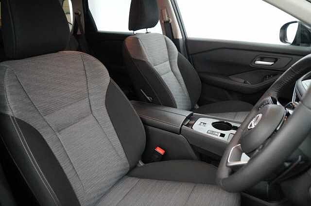 Nissan X-Trail 1.5 VC-T MH 163 N-Connecta X-Tronic Auto with 5 Seats + Nav and 360 Cameras