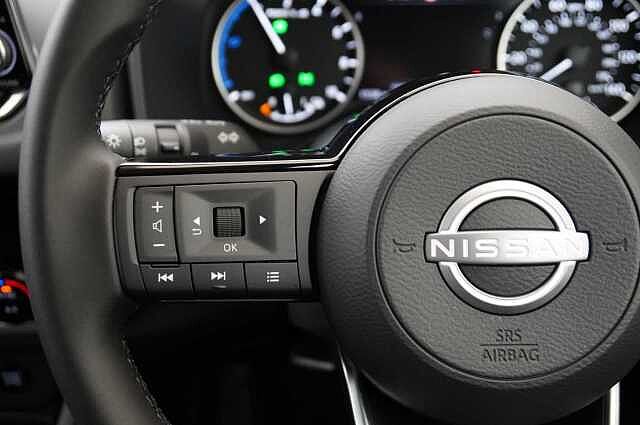 Nissan Qashqai 1.5 190 e-Power Acenta Premium Auto with Rear View Camera