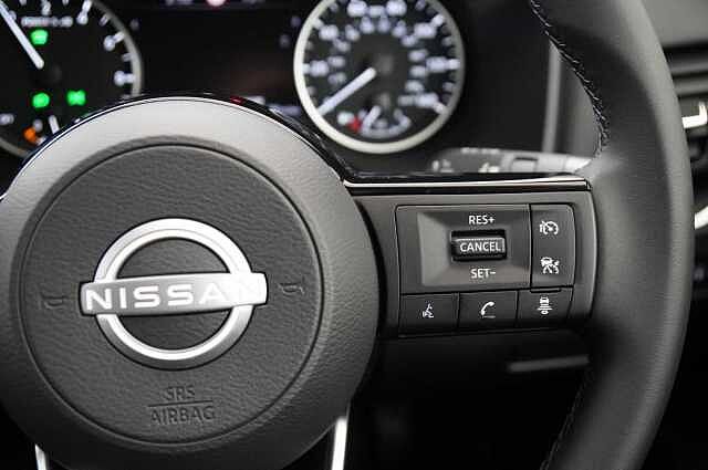 Nissan Qashqai 1.5 190 e-Power Acenta Premium Auto with Rear View Camera