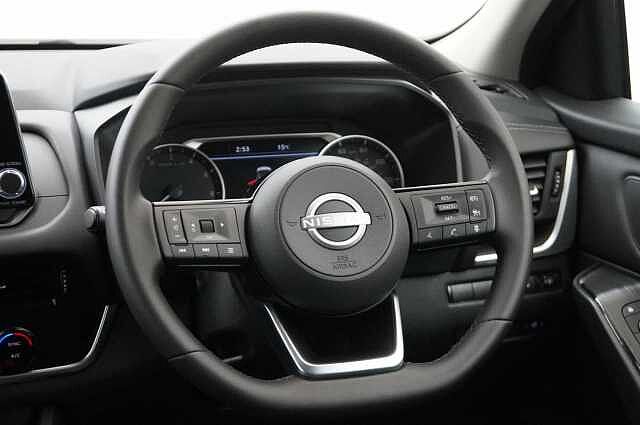 Nissan Qashqai 1.5 190 e-Power Acenta Premium Auto with Rear View Camera