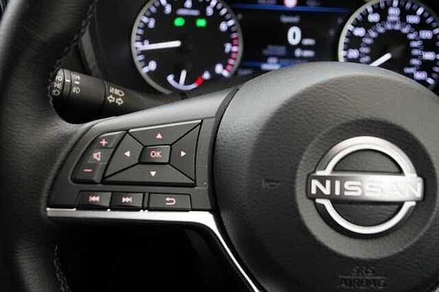 Nissan Juke 1.0 DIG-T 114 Tekna+ with BOSE Audio and Drive Assist Technology