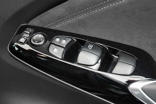 Nissan Juke 1.0 DIG-T 114 Tekna+ with BOSE Audio and Drive Assist Technology