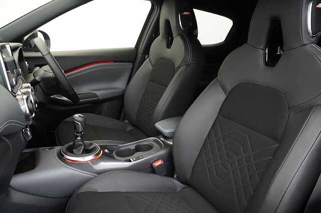 Nissan Juke 1.0 DIG-T 114 Tekna with BOSE Audio and Drive Assist Technology