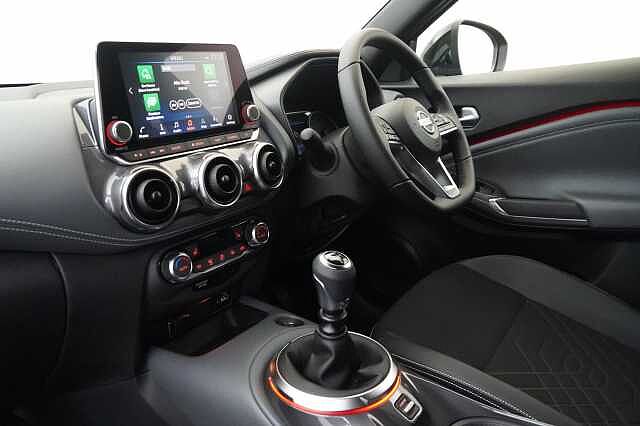 Nissan Juke 1.0 DIG-T 114 Tekna with BOSE Audio and Drive Assist Technology
