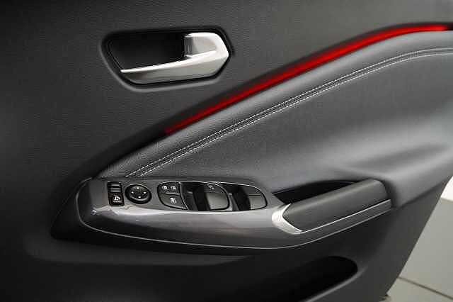 Nissan Juke 1.0 DIG-T 114 Tekna with BOSE Audio and Drive Assist Technology