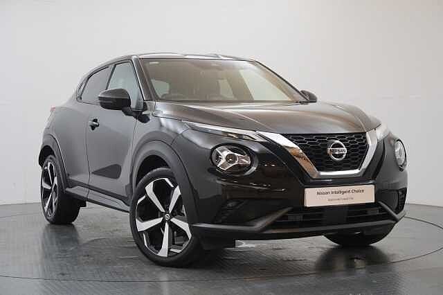 Nissan Juke 1.0 DIG-T 114 Tekna with BOSE Audio and Drive Assist Technology