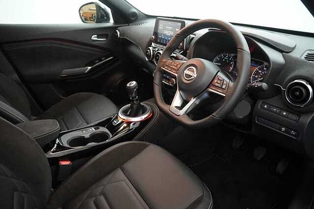 Nissan Juke 1.0 DIG-T 114 Tekna+ with BOSE Audio and Drive Assist Technology