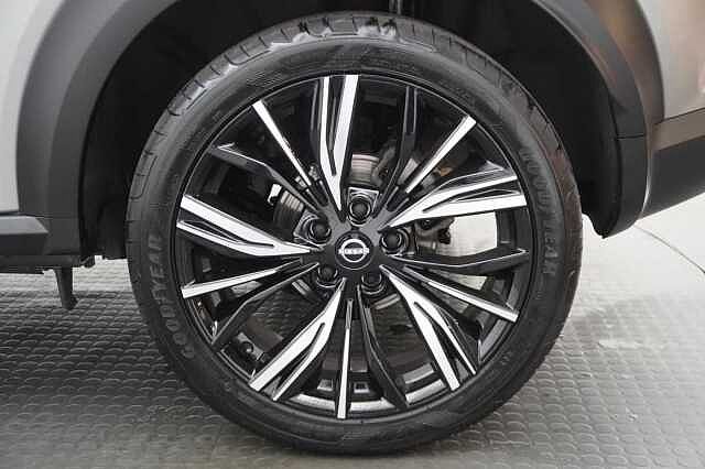 Nissan Juke 1.0 DIG-T 114 Tekna+ with BOSE Audio and Drive Assist Technology