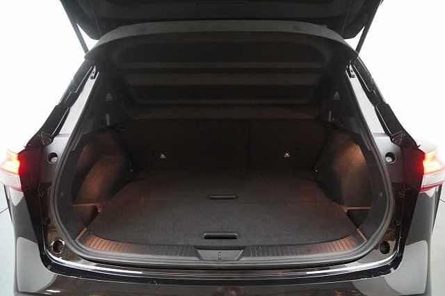 Nissan Qashqai 1.3 DIG-T MH 140 N-Connecta with Glass Roof Pack and Tech Pack Upgrades