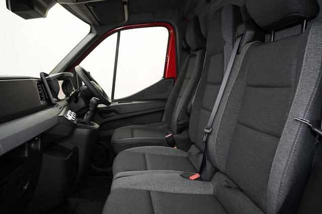 Nissan Interstar 2.0 dCi 130 Acenta L2 H2 3.5T Panel Van