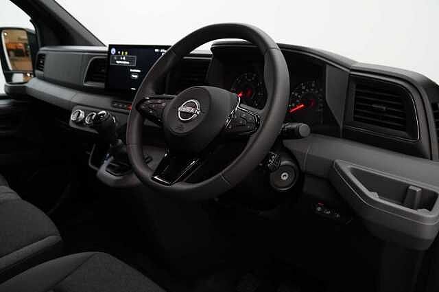 Nissan Interstar 2.0 dCi 130 Acenta L2 H2 3.5T Panel Van