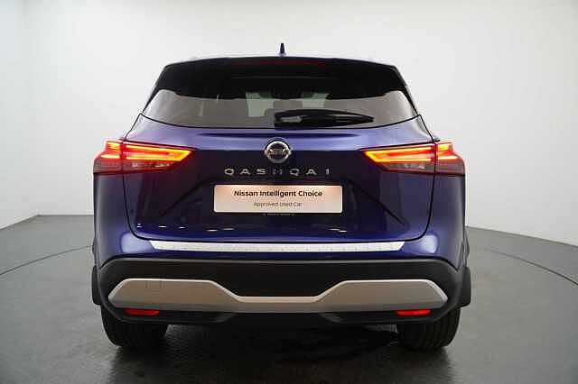 Nissan Qashqai 1.3 DiG-T MH 158 2WD Tekna X-Tronic Auto with Glass Roof and Pro Pilot
