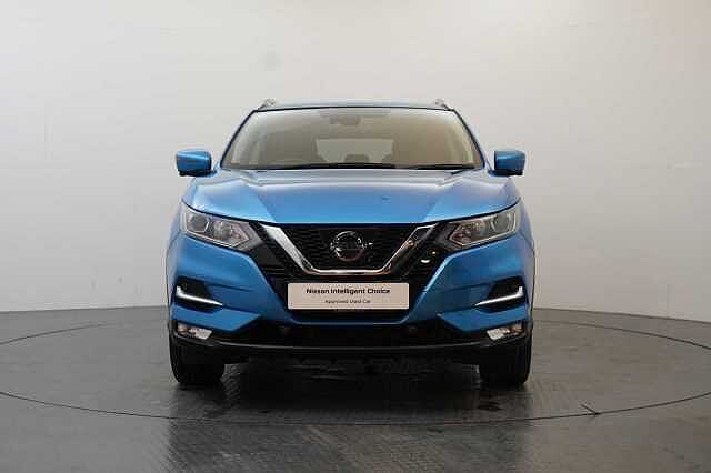 Nissan Qashqai 1.5 dCi 110 N-Connecta with Sat Nav and 360 Around View Cameras