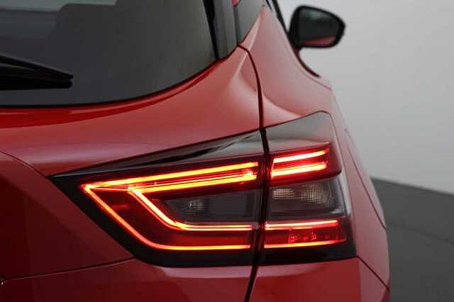 Nissan Juke 1.0 DIG-T 114 N-Connecta with Sat Nav and Rear View Camera