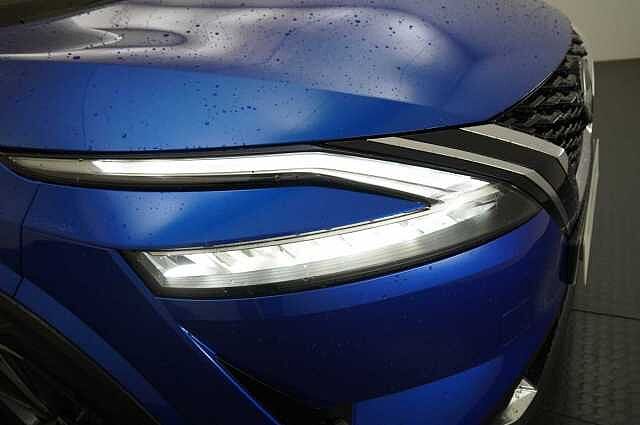 Nissan Qashqai 1.3 DIG-T  MH 140 Tekna with Glass Roof and Drive Assist Technology