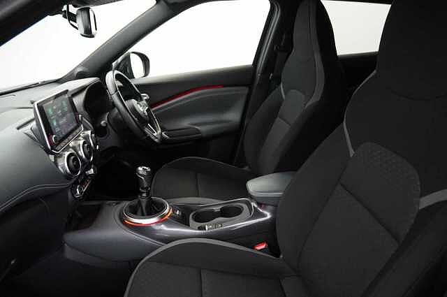 Nissan Juke 1.0 DIG-T 117 N-Connecta with Sat Nav and Rear View Camera