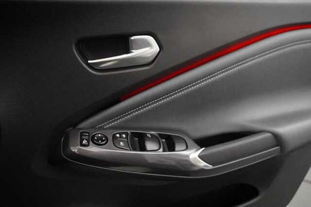 Nissan Juke 1.0 DIG-T 114 Tekna with BOSE Audio and Drive Assist Technology