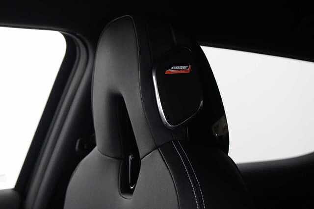 Nissan Juke 1.0 DIG-T 114 Tekna with BOSE Audio and Drive Assist Technology