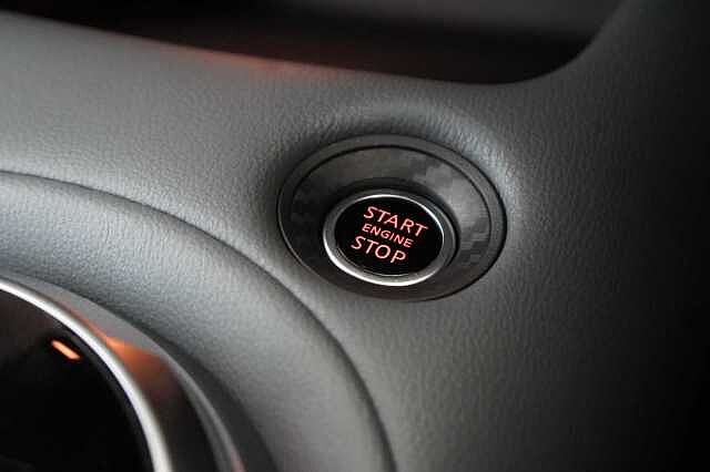 Nissan Juke 1.0 DIG-T 117 N-Connecta DCT Auto with Sat Nav and Rear View Camera