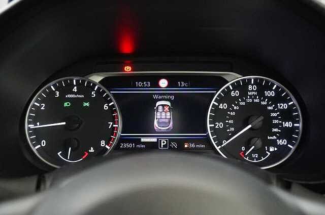 Nissan Juke 1.0 DIG-T 117 N-Connecta DCT Auto with Sat Nav and Rear View Camera