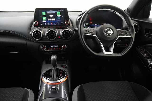 Nissan Juke 1.0 DIG-T 117 N-Connecta DCT Auto with Sat Nav and Rear View Camera