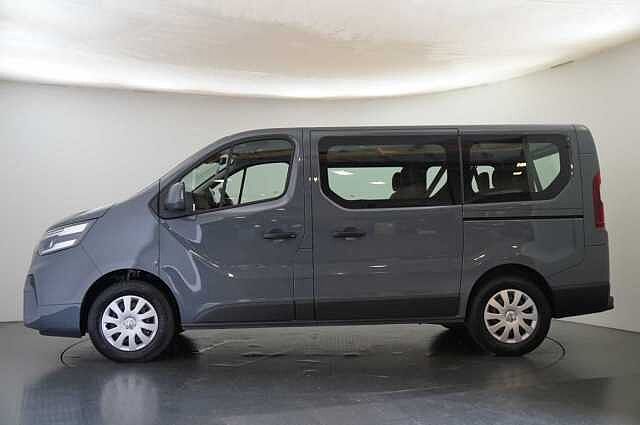 Nissan Primastar 2.0 dCi 150 Tekna Combi L1 SWB 3.0T with 9 Seats