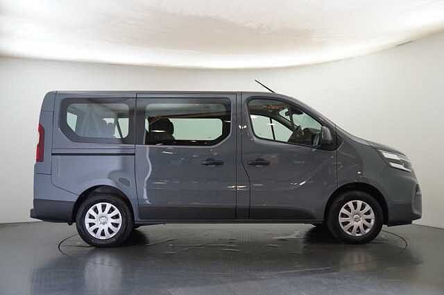Nissan Primastar 2.0 dCi 150 Tekna Combi L1 SWB 3.0T with 9 Seats