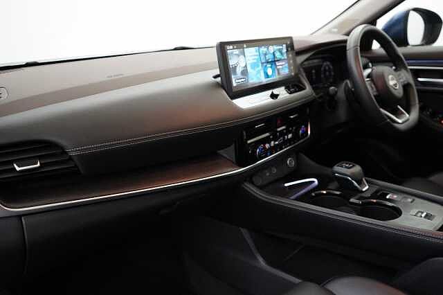 Nissan X-Trail 1.5 163 VC-T Mild Hybrid Tekna Auto with 5 Seats + BOSE Audio and Sunroof