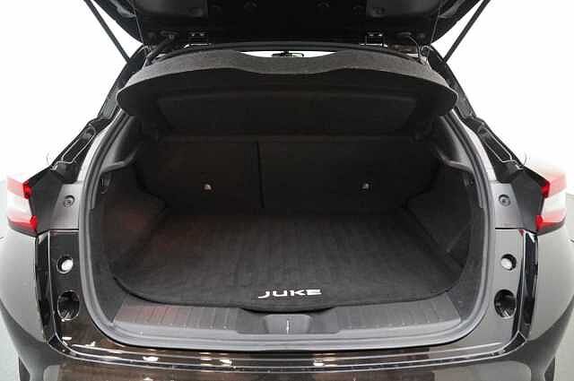 Nissan Juke 1.6 143 HEV Hybrid Premiere Edition Auto with Sat Nav and Rear View Camera