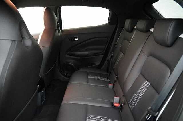 Nissan Juke 1.6 143 HEV Hybrid Premiere Edition Auto with Sat Nav and Rear View Camera