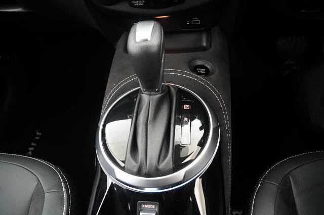 Nissan Juke 1.6 143 HEV Hybrid Tekna+ Auto with BOSE Audio and Pro Pilot Technology