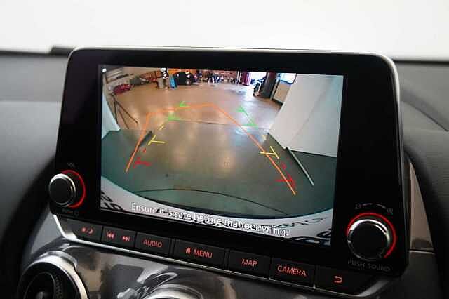 Nissan Juke 1.6 143 HEV Hybrid N-Connecta Auto with Sat Nav and Rear View Camera