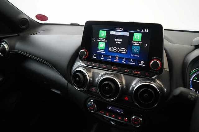 Nissan Juke 1.6 143 HEV Hybrid N-Connecta Auto with Sat Nav and Rear View Camera