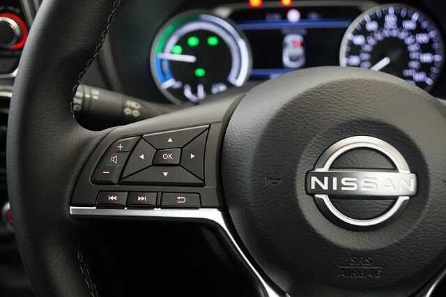 Nissan Juke 1.6 143 HEV Hybrid N-Connecta Auto with Sat Nav and Rear View Camera