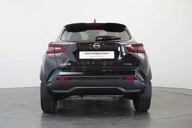 Nissan Juke 1.6 143 HEV Hybrid N-Connecta Auto with Sat Nav and Rear View Camera