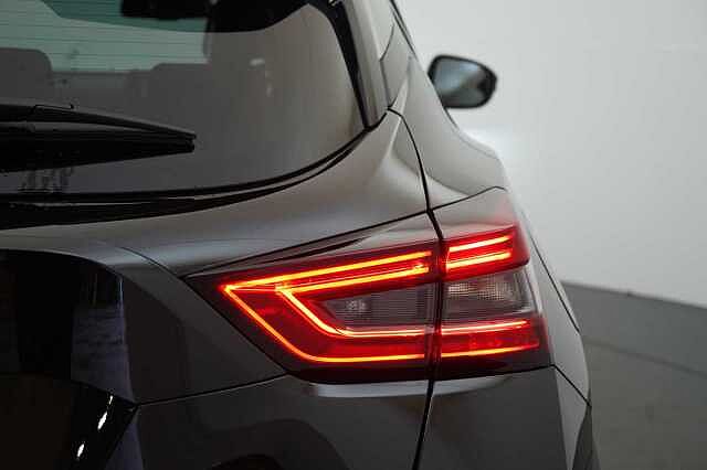 Nissan Juke 1.0 DIG-T 117 Tekna with BOSE Audio and Drive Assist Technology