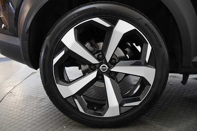 Nissan Juke 1.0 DIG-T 117 Tekna with BOSE Audio and Drive Assist Technology