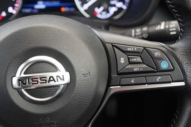 Nissan Juke 1.0 DIG-T 117 Tekna with BOSE Audio and Drive Assist Technology